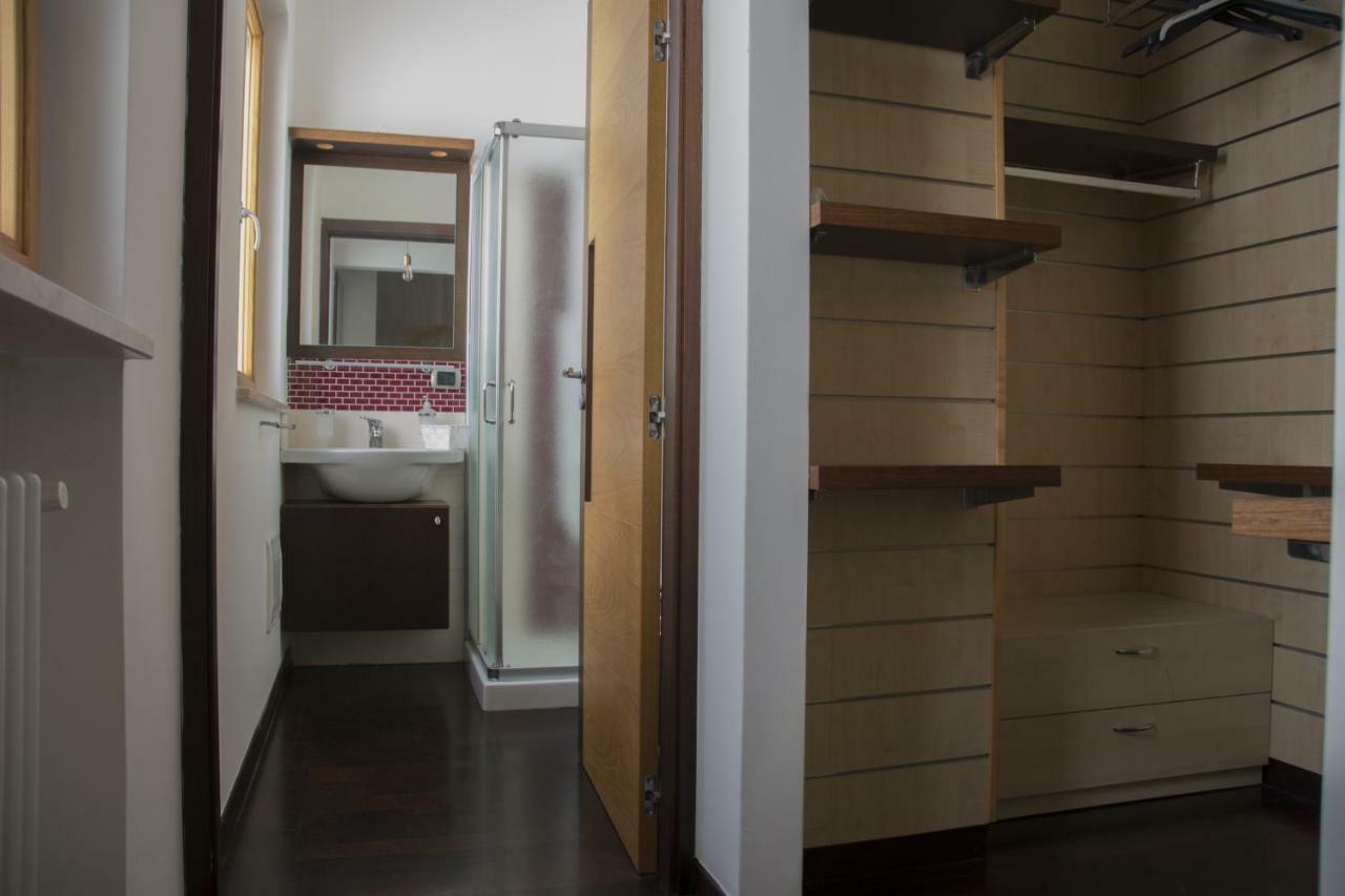 コンヴェルサーノ Casa Domi Bed & Breakfast エクステリア 写真